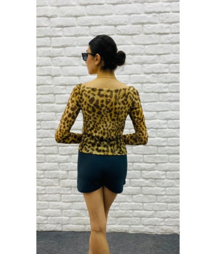 Şifon Astarlı Kayık Yaka Bluz 